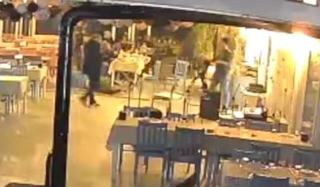 İstediğini alamayınca restorana tüfekle saldırdı