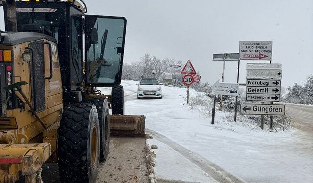 Nilüfer Belediyesi, kırsal mahallelerde kar ve buzlanmaya karşı önlem aldı