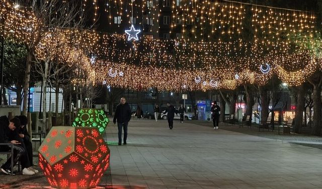Yıldırım’da Ramazan dolu dolu geçecek: Mahyalar, etkinlikler ve iftar sofraları kuruluyor
