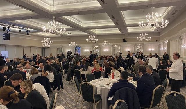 Bursa Sanayicileri ve İşinsanları Derneği Ramazan iftarında iş dünyasını buluşturdu