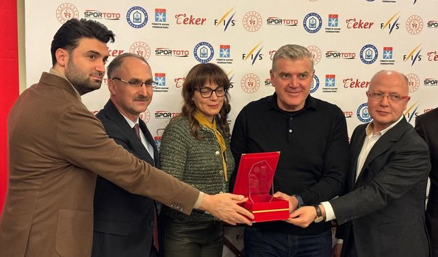 Uludağ’daki uluslararası kayak organizasyonlarının lansmanı Bursa’da yapıldı