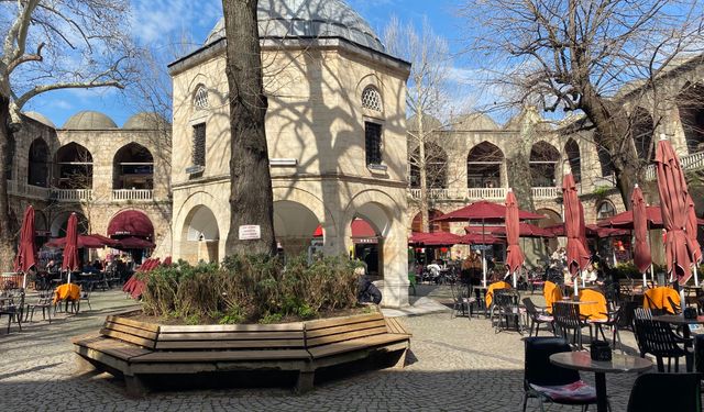 Koza Han'da masalar geri döndü, vatandaş yeniden tarihle buluştu