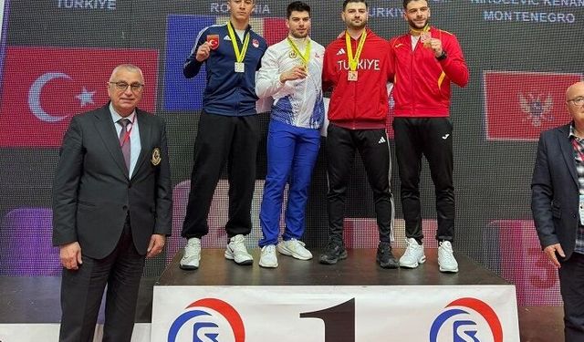 Bursa Büyükşehir Belediyesporlu Karateci Enes Sad Beşbadem Balkan üçüncüsü oldu