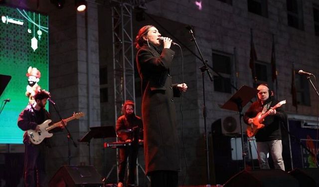 Ezginin Günlüğü Nilüfer’de Ramazan Sokağı’nda sahne aldı