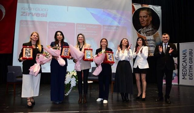Bursa’da kadın gücü zirvesi: “Kadın İster, Dünya Değişir” temasıyla ilham verdi