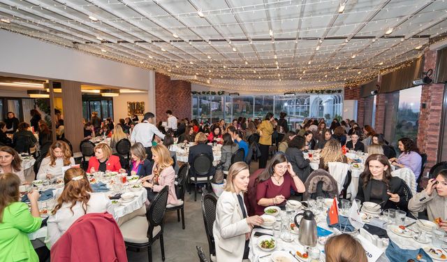 Bursa'da kadın dayanışması aynı sofrada buluştu