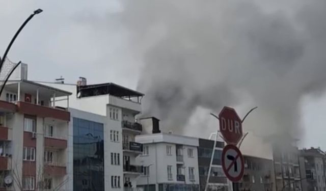 Bursa'da çatı yangını paniği