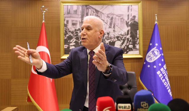 Bozbey: "20 senedir yapılmamış hizmetleri yapıyoruz"