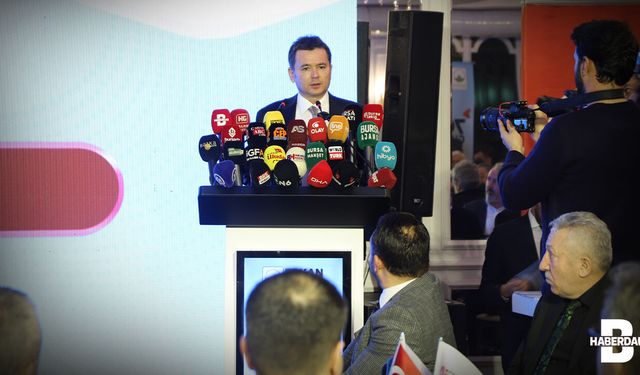 Başkan Erkan Aydın 700 günlük hizmet raporunu paylaştı