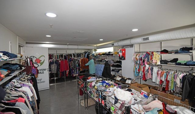 Bursa’da ihtiyaç sahibi çocuklara ücretsiz bayramlık!