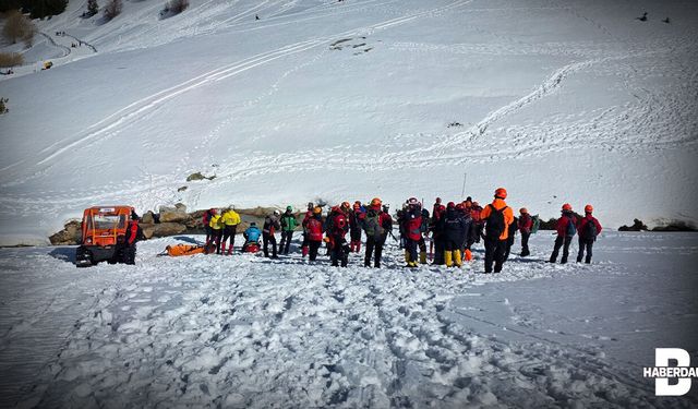 Uludağ’da çığ tatbikatı gerçeğini aratmadı!