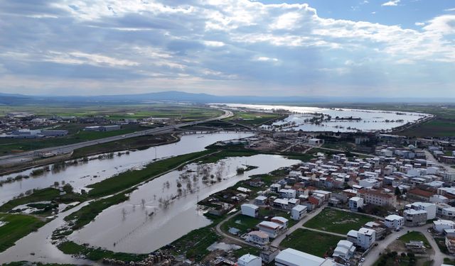 Bursa’da Sel Felaketi: Araziler Sular Altında Kaldı
