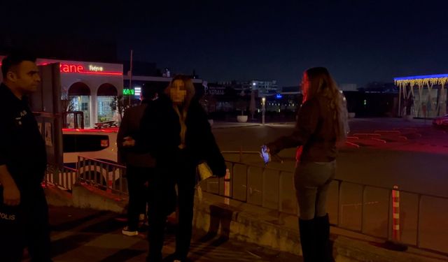 Bursa'da alkollü genç kızlar ortalığı karıştırdı