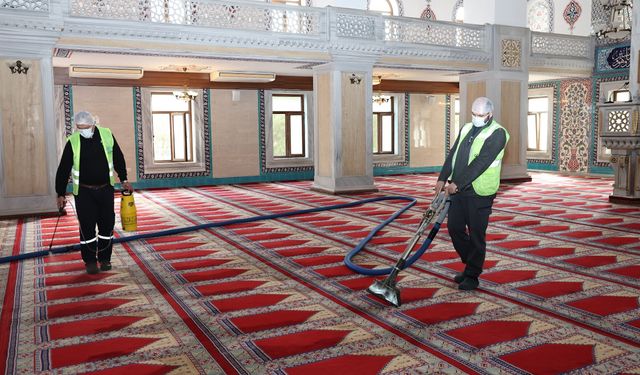 Nilüfer’in ibadethanelerinde bahar temizliği