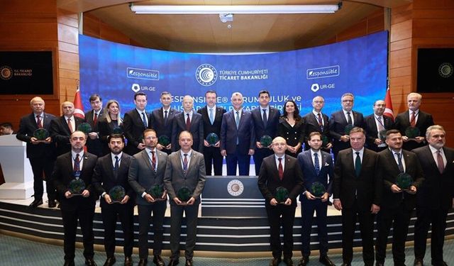 Bursa Ticaret Borsası’nın Gıda Ur-Ge Projesine Ticaret Bakanlığı’ndan "En İyi Çıkış Yapan Ur-Ge" ödülü