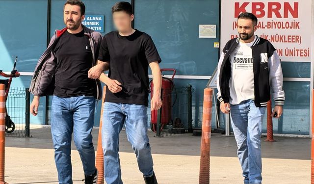 Babasını darp eden şahsı yıllar sonra öldürdü