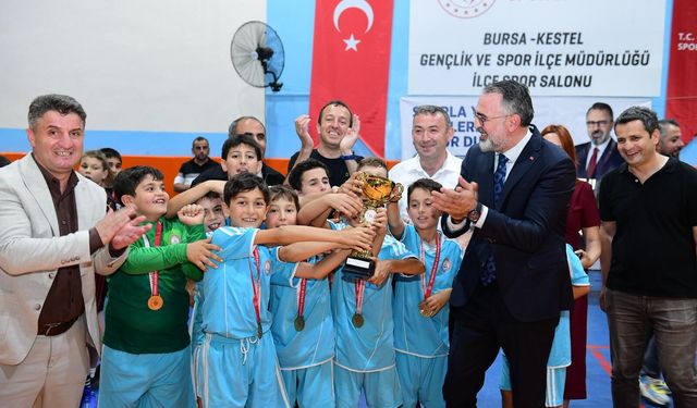 Kestel Belediyesi’nden Genç Sporculara Çifte Destek