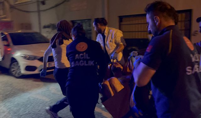 Bursa'da annesini ve kendini bıçakladı