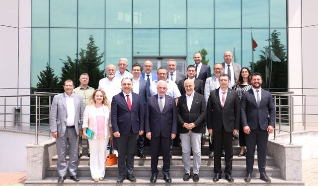 Başkan Şadi Özdemir sanayicilerle buluştu