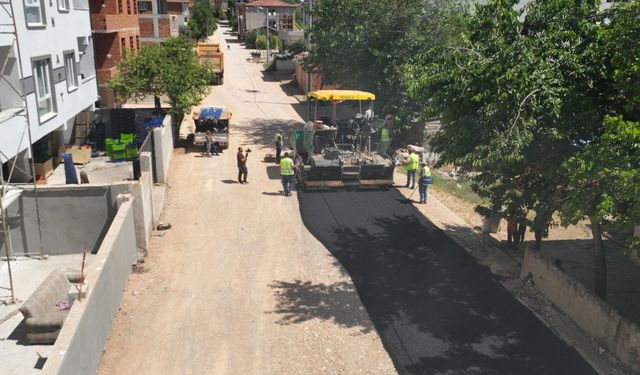 İnegöl'de yollar yenileniyor
