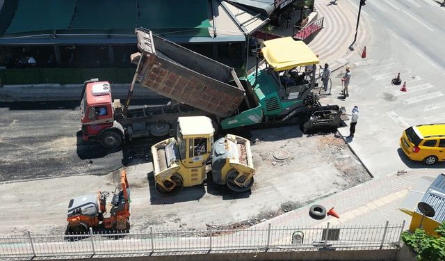 Bursa'da dört mahallede asfalt çalışması
