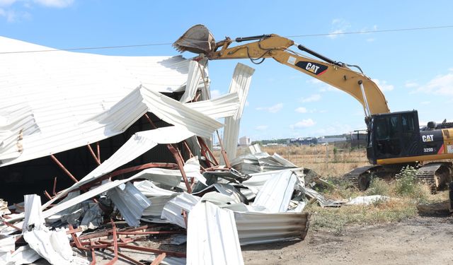 Bursa'da belediyeden kaçak yapılar için kararlı adım