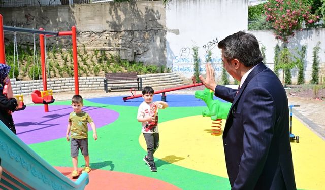 Bursa'da parklar yaza hazırlandı