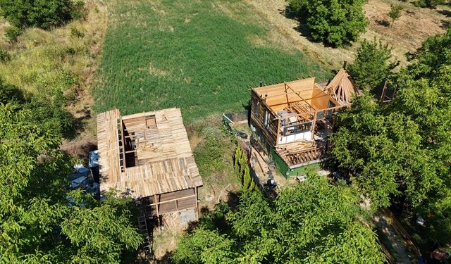 Bursa'da kaçak yapı operasyonunda 16 yapı kaldırıldı
