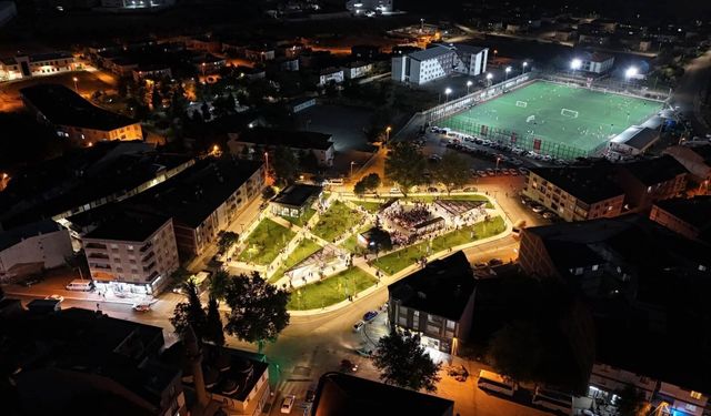 Alanyurt meydanı coşkulu törenle hizmete açıldı