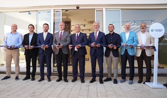 Kastamonu Entegre'den İnegöl'de Tasarım ve Üretimi Buluşturan Yeni Deneyim Merkezi