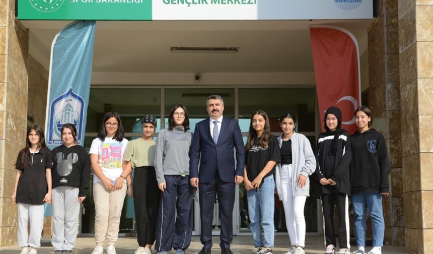 Haydi gençler Yıldırım'a