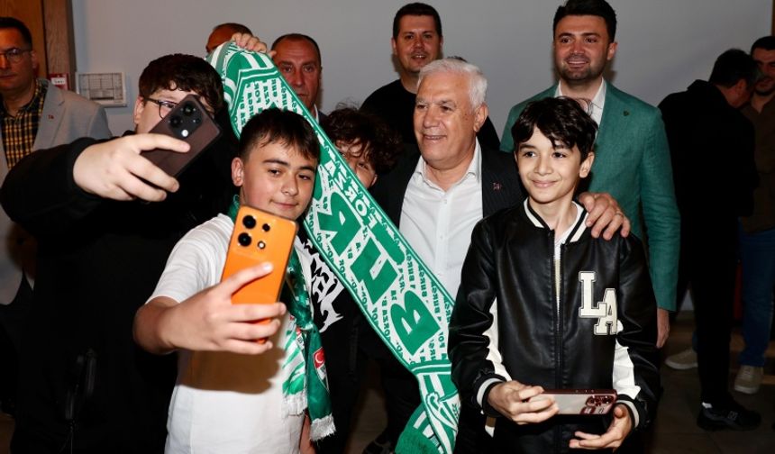 Başkan Bozbey’den Bursaspor taraftarını sevindiren müjdeler