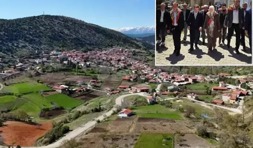 Yılda 1 kez yapılan bu yemek için herkes o köye akın ediyor