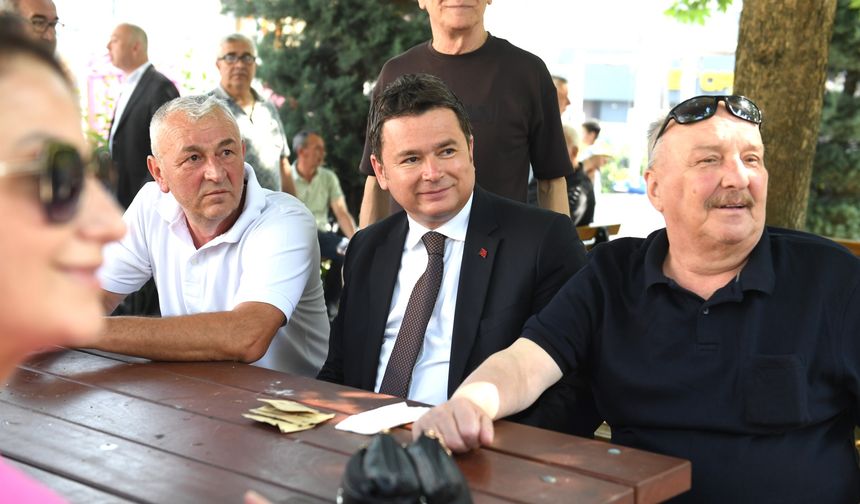 Başkan Aydın Osmangazi’yi mahalle mahalle geziyor