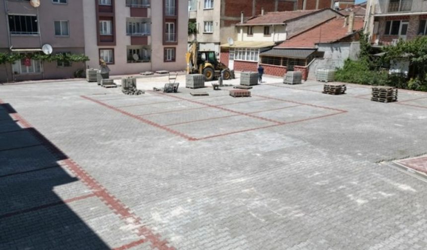 İnegöl'de ücretsiz otopark mesaisi