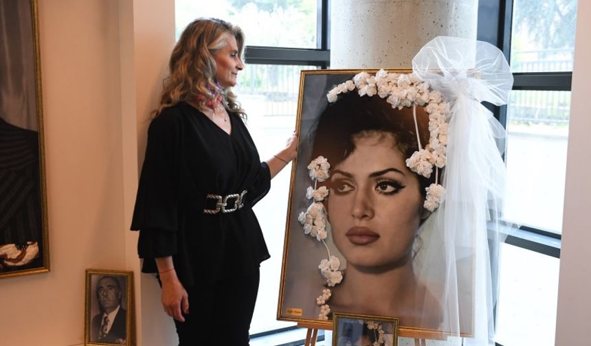 Bursa’nın ipek böceği kozaları usta oyuncuların fotoğraflarını süsledi