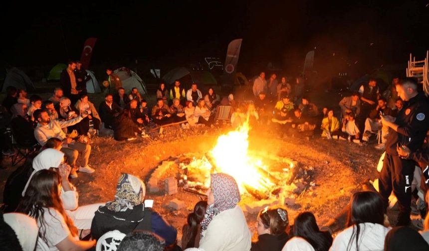 Yenişehir'de gençlik kampına büyük ilgi