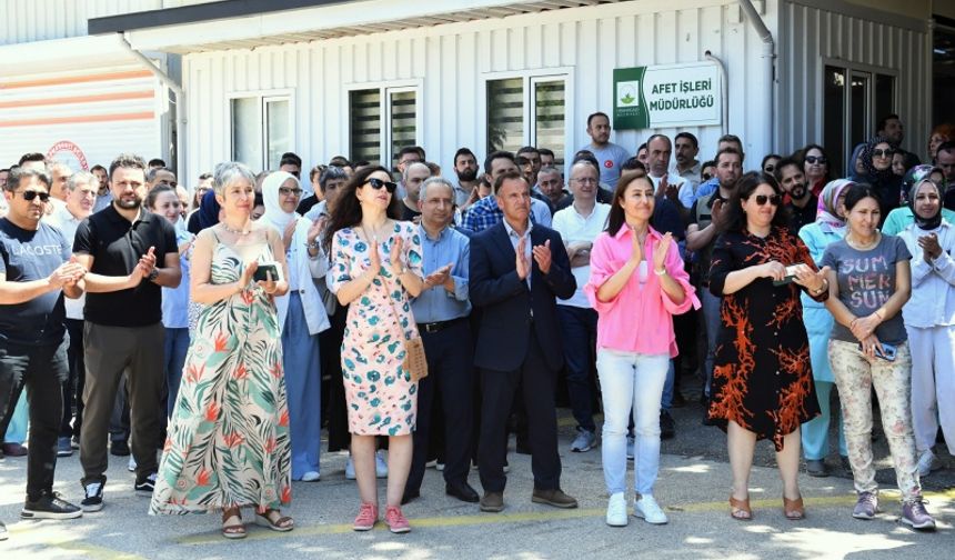 Başkan Aydın mesai arkadaşlarıyla bayramlaştı