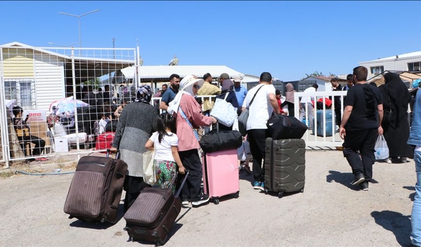 Ülkesine dönen Suriyeli sayısı açıklandı