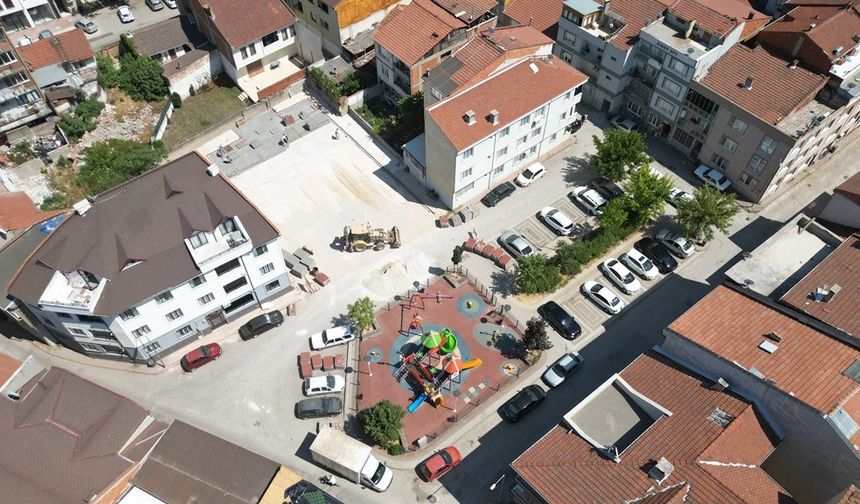 İnegöl Belediyesi'nin ücretsiz otopark hamlesi kararlılıkla sürüyor