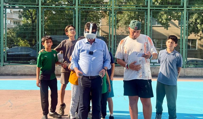 Basketbol sahaları liselilerin tasarımlarıyla güzelleşiyor