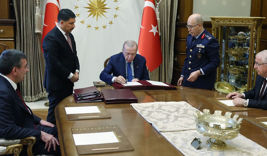 YAŞ kararları açıklandı, Genel Kurmay Başkanı değişti