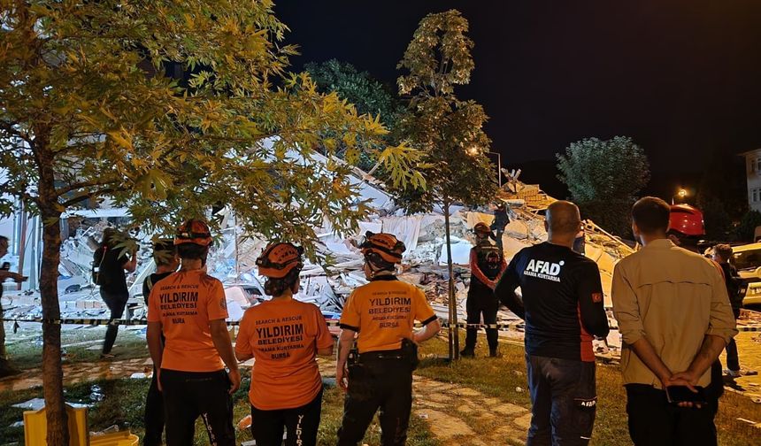 Deprem bölgesine "Yıldırım" destek