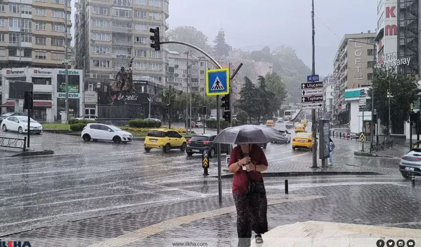 Bursa, özlediği yağmura kavuşuyor