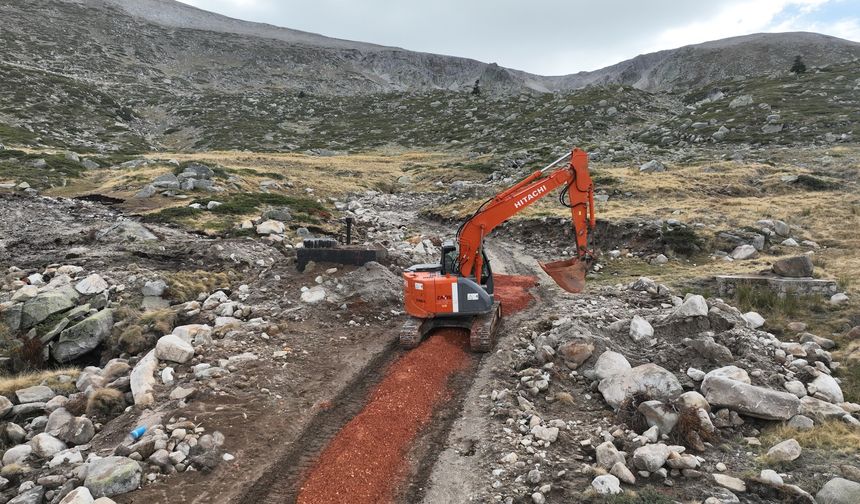 Uludağ'ın içme suyu hattı yenilendi