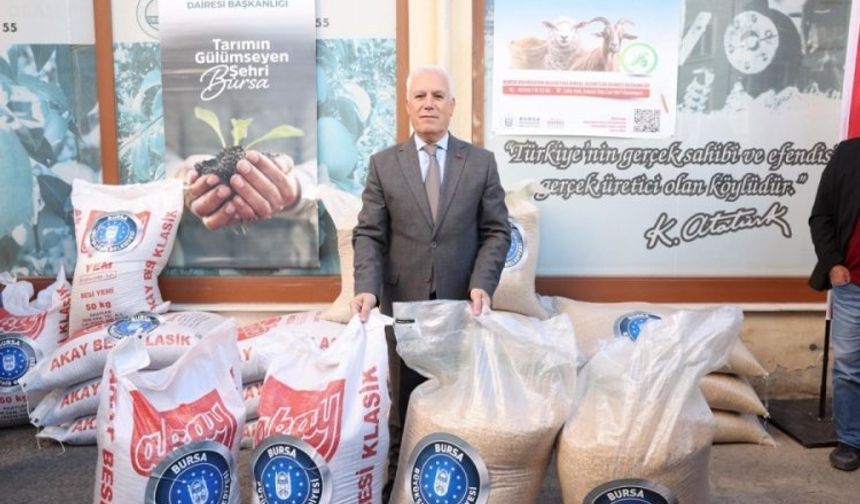 Bursa Büyükşehir'den yem ve aşı desteği!