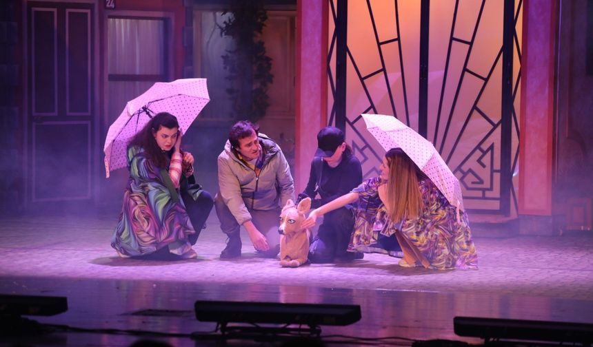 Bursa'da Şehir Tiyatrosu öğretmenlere ücretsiz olacak