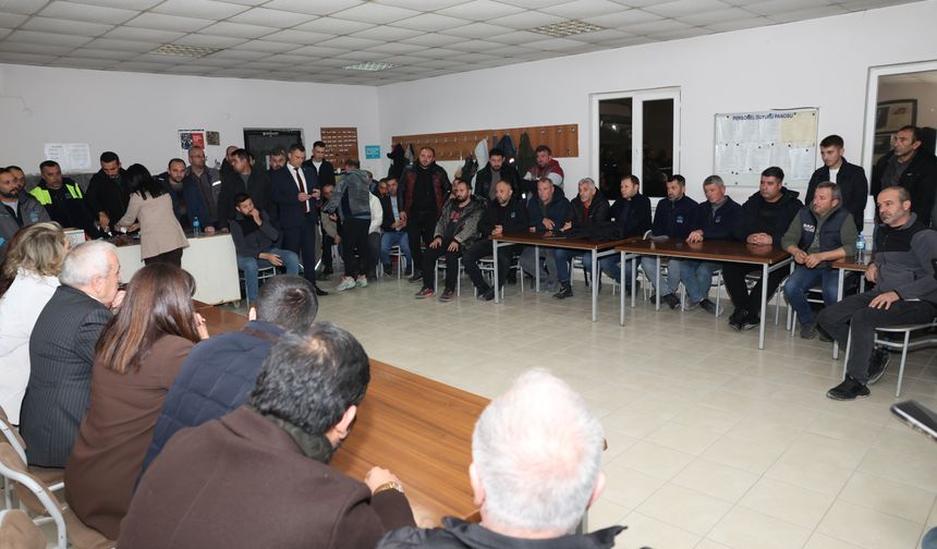 Başkan Şadi Özdemir’den karla mücadele ekiplerine teşekkür