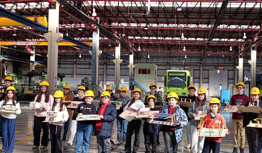 Öğrenciler BURULAŞ'ta hem eğlendi hem de öğrendi