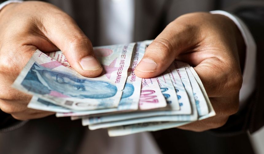 Memur ve emeklinin zamlı maaşı belli oldu